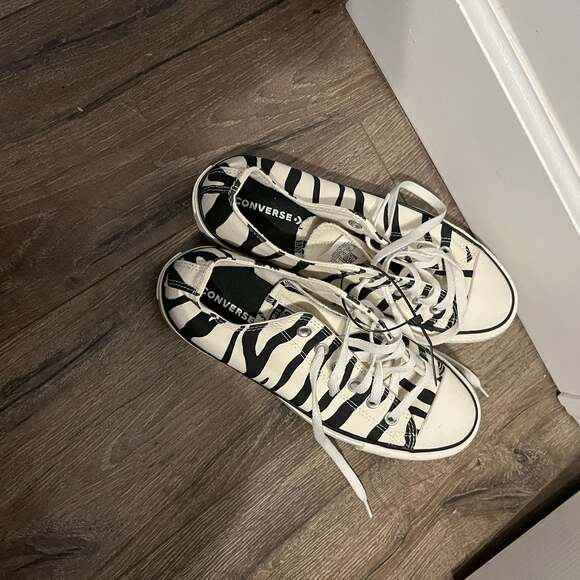Converse All Star Shoes Sneakers UNISEX Zebra Print Lace Up MENS 7.5 WOMENS 9.5 - Picture 4 of 6